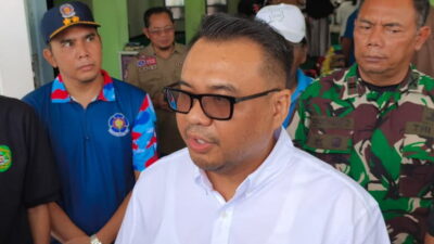 Viral Pelajar Menyeberang Sungai dengan Kereta Gantung, Bupati Kukar Bilang Begini 