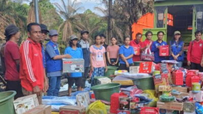 Dirikan Posko Logistik, Dinsos Kubar Salurkan Bantuan untuk Korban Kebakaran di Lempunah