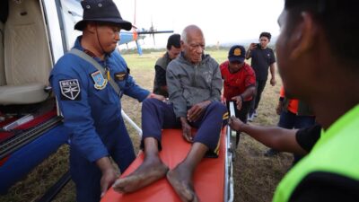 Korban Meninggal Tembus Seratus Jiwa, Masyarakat NTT Khawatirkan Gempa Susulan 