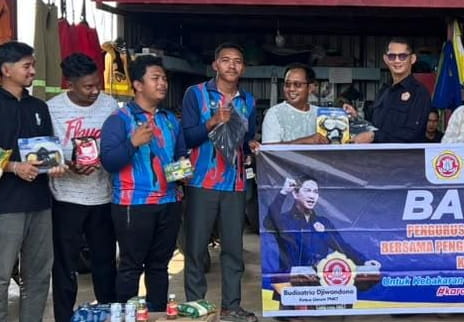 Berjam-jam Padamkan Karhutla, Relawan Sebulu Dapat Dukungan Logistik