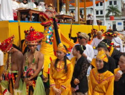Ngulur Naga dan Belimbur Jadi Puncak Perayaan Festival Erau Adat Kutai 2026