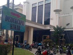 Disdukcapil Kukar Jemput Bola, Warga Bisa Urus Akta Kelahiran Tanpa ke Kantor
