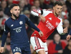 Calvin Verdonk Jalani Debut di UCL Melawan Arsenal